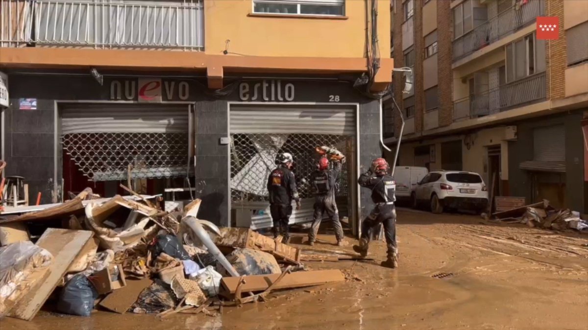 Más de 203 profesionales enviados por la Comunidad para ayudar a las zonas afectadas.