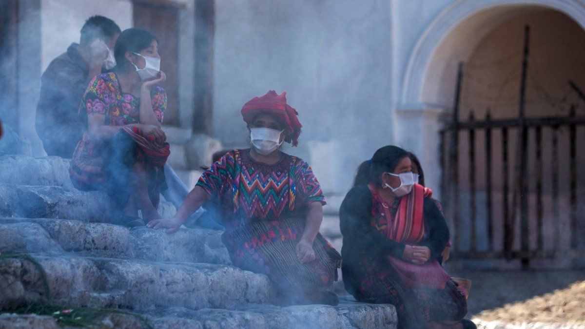 Las remesas alivian la vulnerabilidad económica de las mujeres guatemaltecas. El impacto de las remesas en la economía femenina en Guatemala.