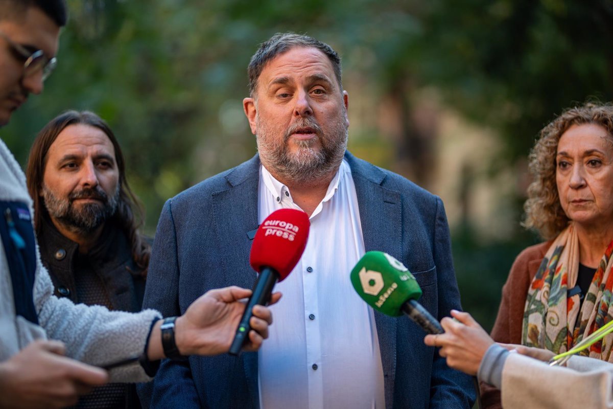 Junqueras sugiere una revisión semestral de acuerdos con Sánchez e Illa