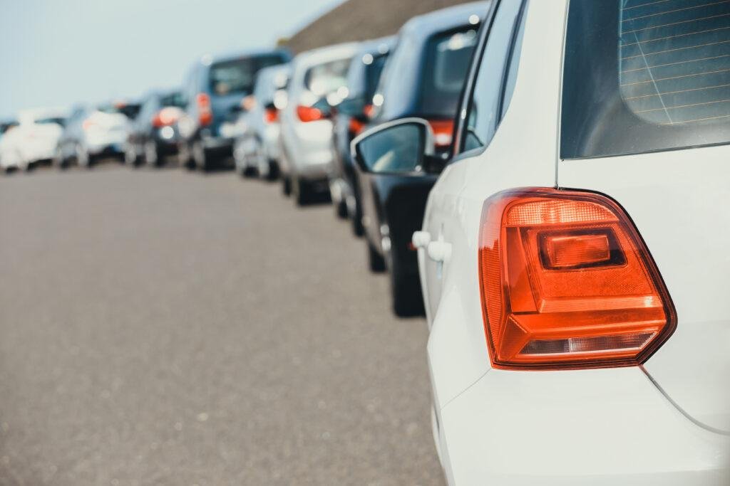 Italia registra récord de coches por habitante en Europa