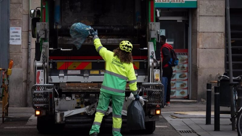 Servicios mínimos en huelga de limpieza en Barcelona