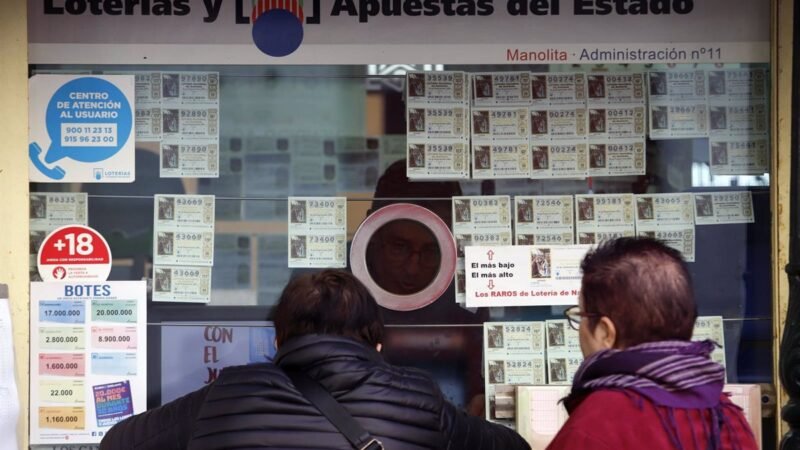 El Sorteo Extraordinario de Navidad: los andaluces se juegan más de 522,7 millones de euros