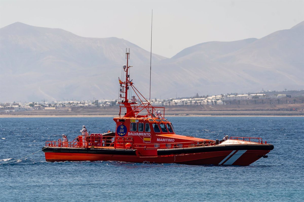 Interceptada quinta patera del sábado en Canarias con 30 subsaharianos