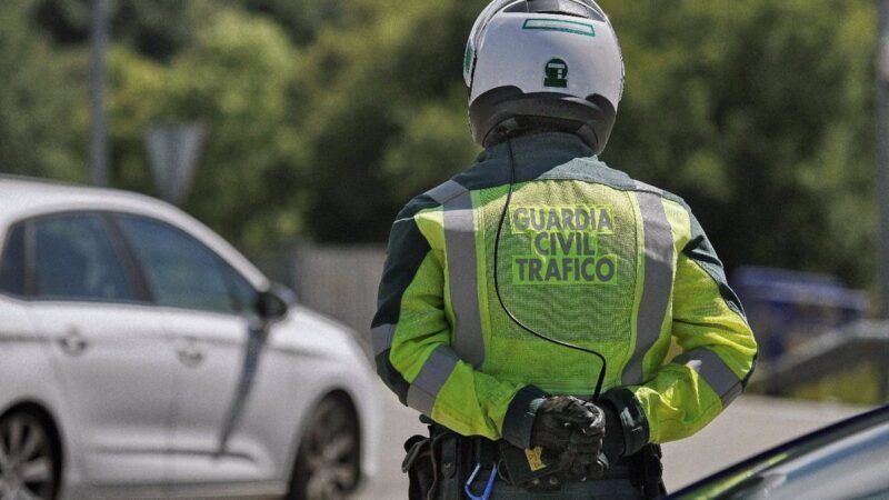 Accidente en Cuevas del Almanzora: un fallecido y cuatro heridos al volcar un vehículo