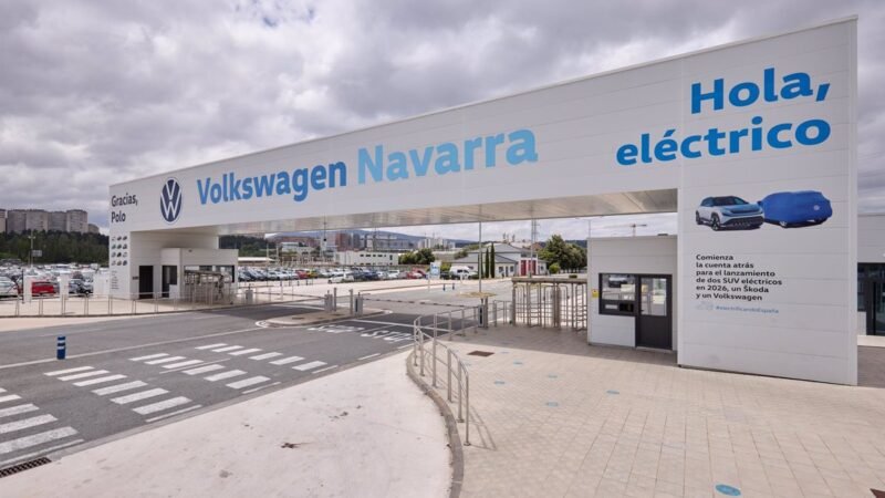 Acuerdo de calendario y ERTE entre Volkswagen Navarra y sindicatos en 2025.