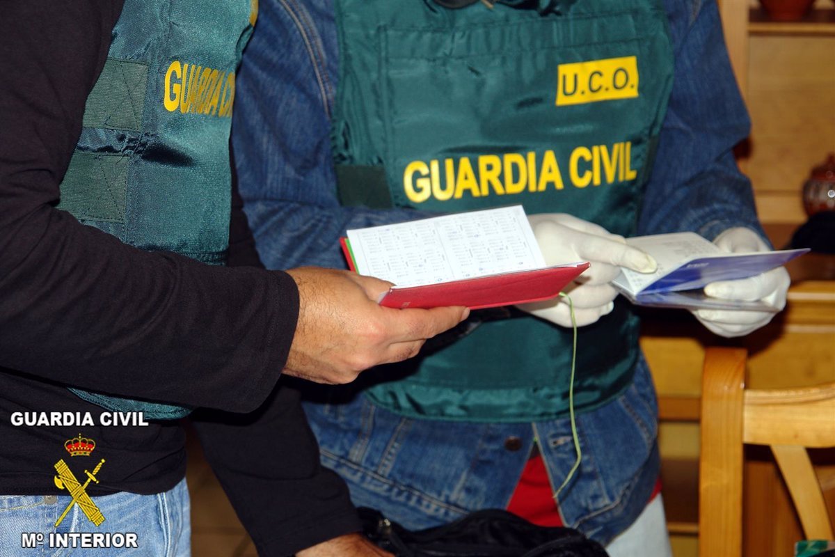 Agentes de la UCO en empresa de socio de Aldama en Calatayud (Zaragoza)