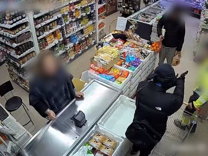 Atracadores de tienda de alimentación en Fonz (Huesca) son encarcelados