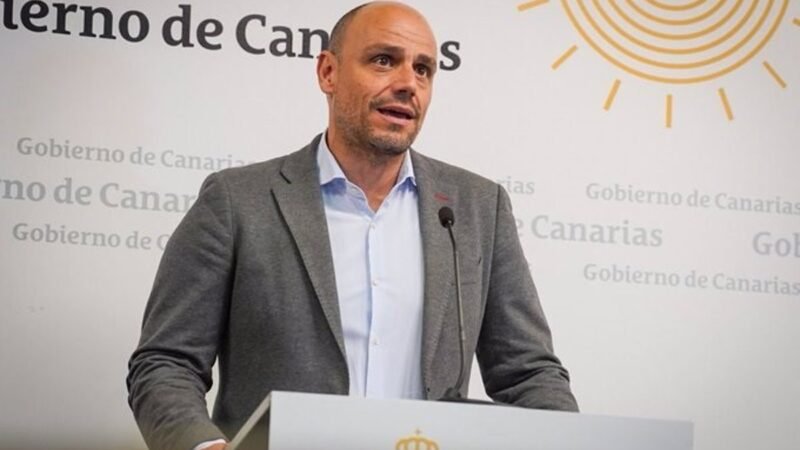 Canarias busca apoyo de Junts en decreto-ley sobre menores inmigrantes