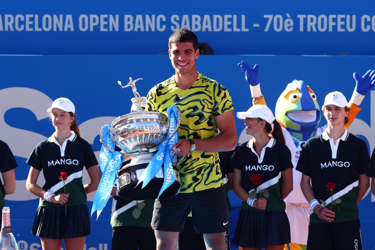 Carlos Alcaraz en busca de la triple corona en el Barcelona Open Banc Sabadell