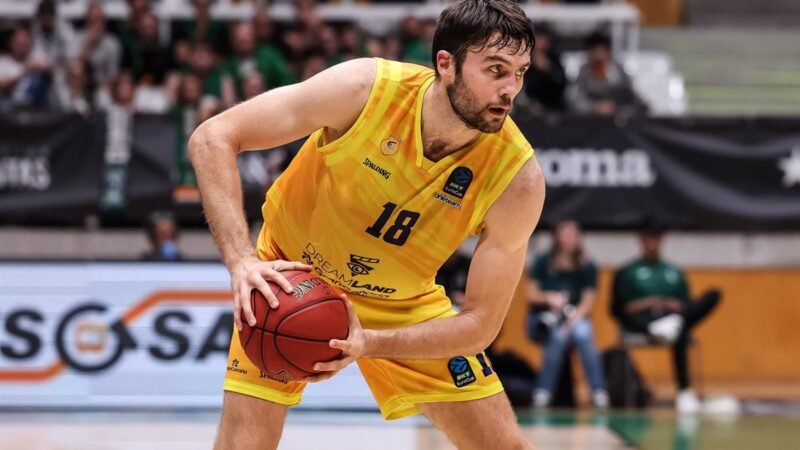 Derrotado en el Arena Gran Canaria el líder Valencia Basket