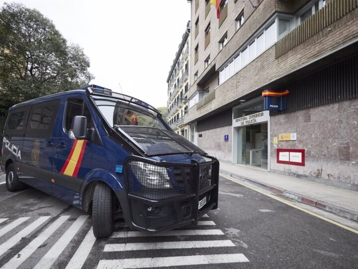 Detenido por robo en Hospital de Navarra.