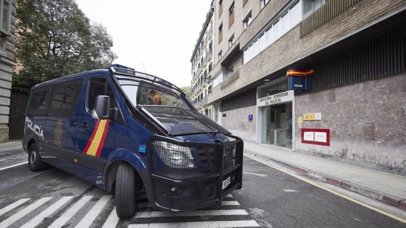 Detenido por robo en Hospital de Navarra.