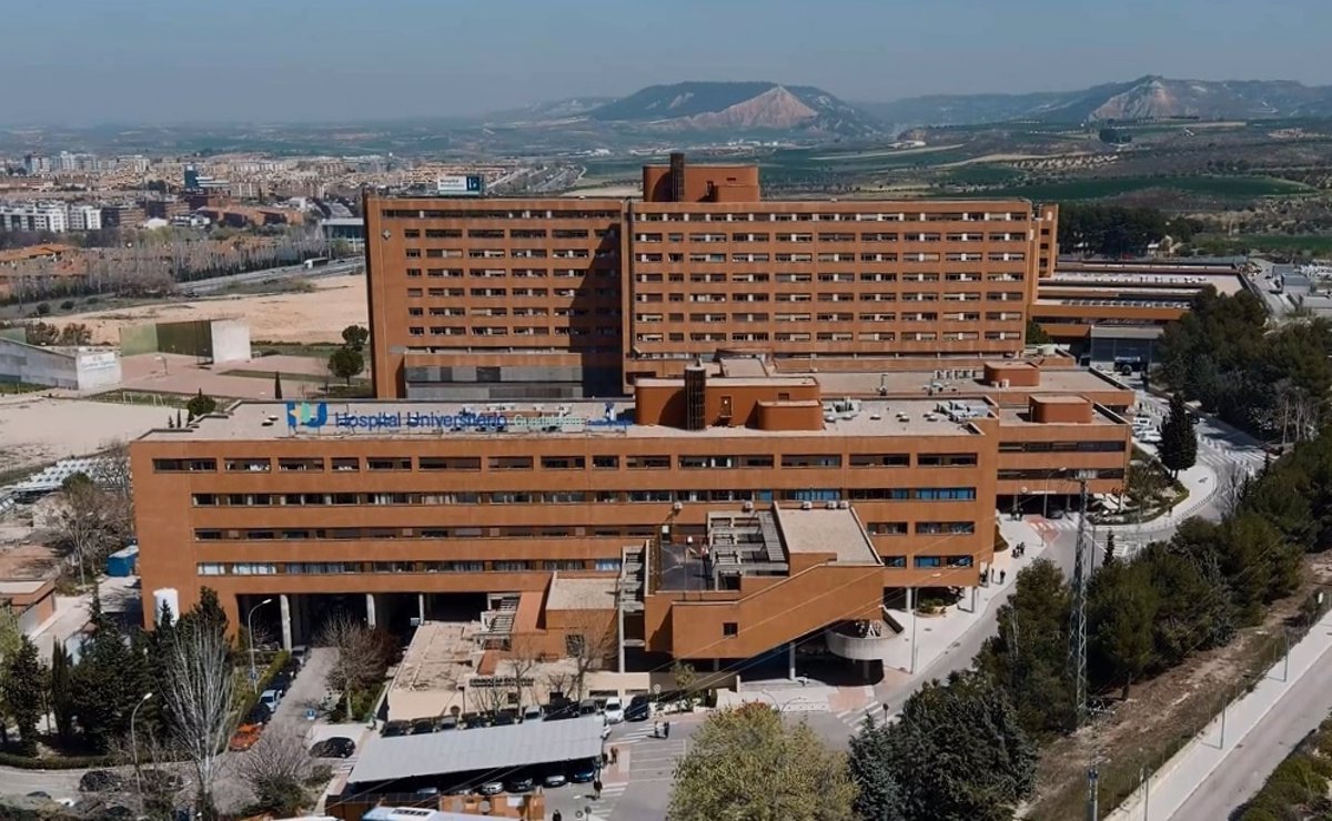 Dos heridos en incendio de vivienda en Azuqueca van a hospital de Guadalajara