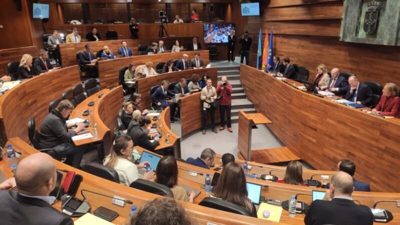 El Consejo debate 199 modificaciones a las cuentas de 2025