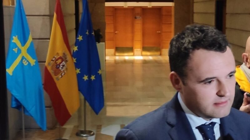 El Gobierno condona deuda bancaria y dinero del FLA en Asturias.