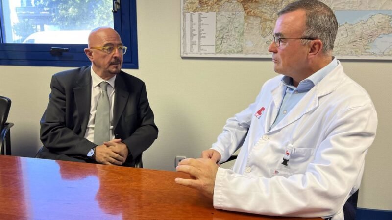 El Hospital de Laredo contrata a 37 médicos, mayoría de fuera de Cantabria