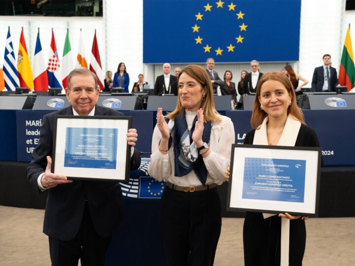 El Parlamento Europeo rinde homenaje a Edmundo González y María Corina Machado