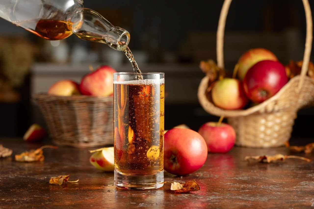 Haz delicioso zumo orgánico casero con las manzanas de tu huerto