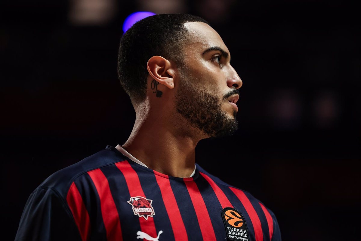 Howard y Aire se unen al Baskonia