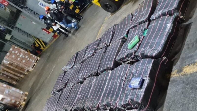 Incautada tonelada de cocaína en Ecuador con destino a Vigo