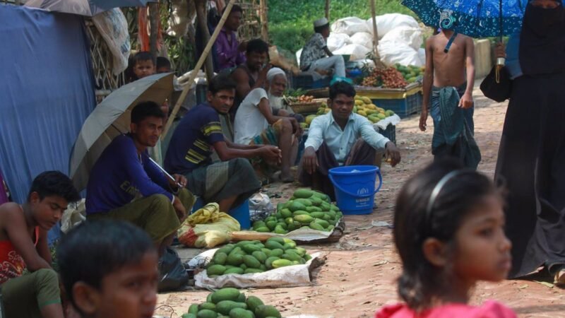 Incendio en campamento rohingya de Bangladesh: dos muertos y cientos de viviendas destruidas