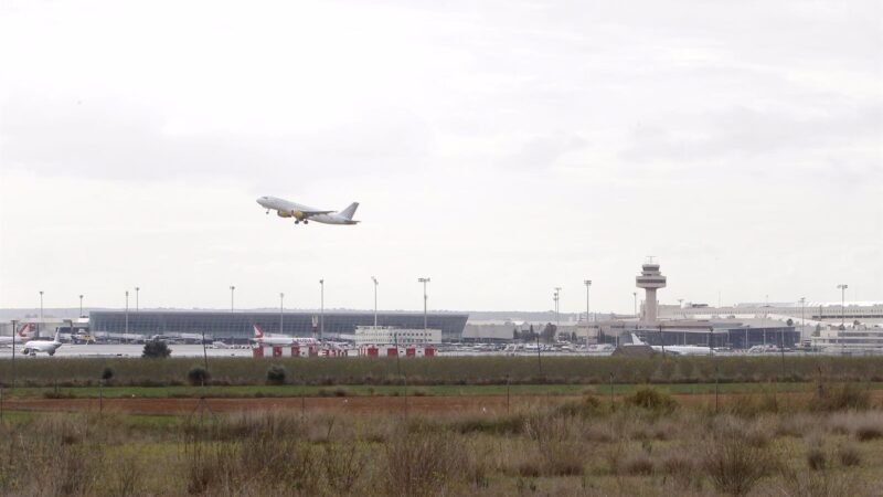 Los aeropuertos baleares reducen operaciones en Nochevieja