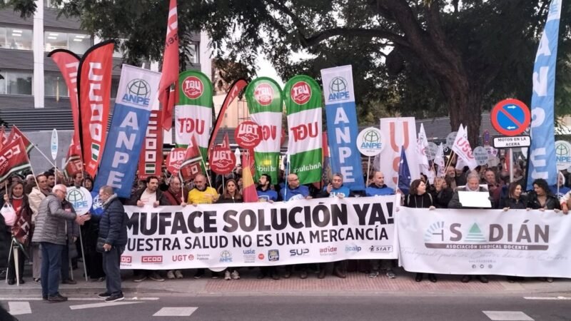 Manifestantes en Andalucía exigen nuevo acuerdo con Muface para 340.000 andaluces