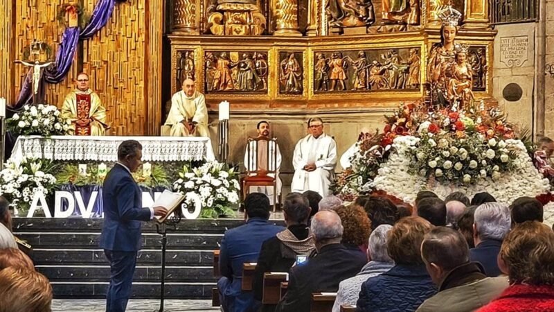 Oraciones a Nuestra Señora de la Esperanza en Valencia.