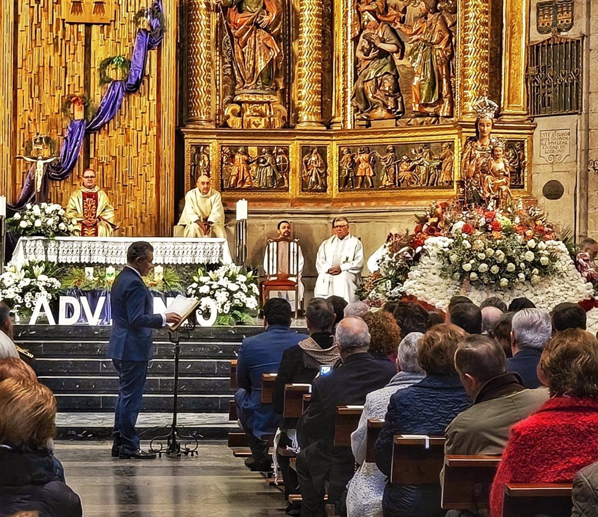 Oraciones a Nuestra Señora de la Esperanza en Valencia.