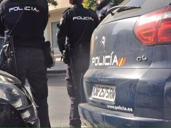 Persona herida por disparo en puerto de Marbella (Málaga)