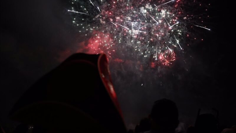 Precaución con artefactos pirotécnicos en Nochevieja según Bomberos de Bizkaia