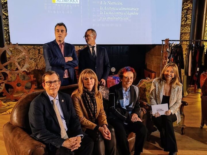 Premios Luis Noé Fernández entregados en la ciudad de Oviedo