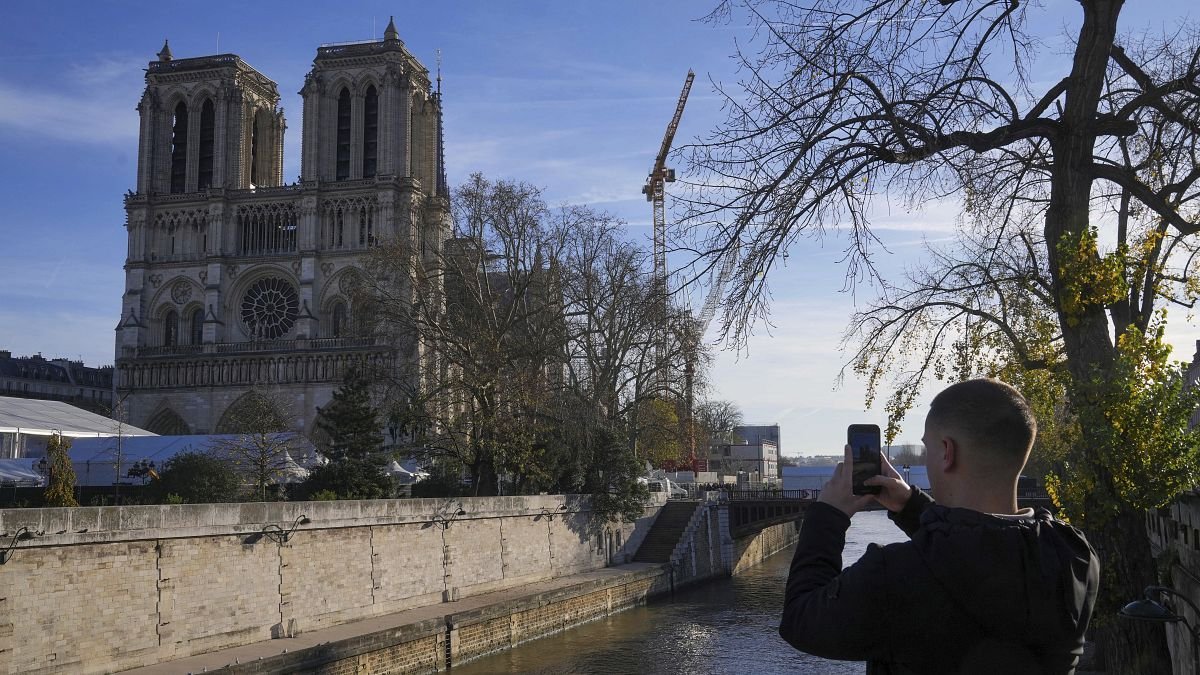 Reconstrucción de Notre Dame de París: Cronología.