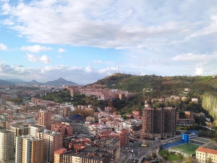 Sábado soleado y fresco en el litoral de Euskadi