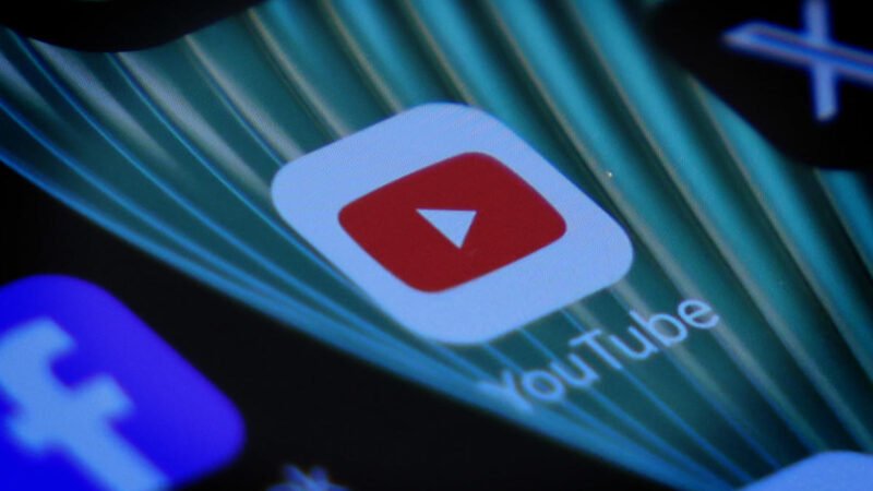 YouTube prueba nuevo botón «Reproducir algo» al estilo de Netflix