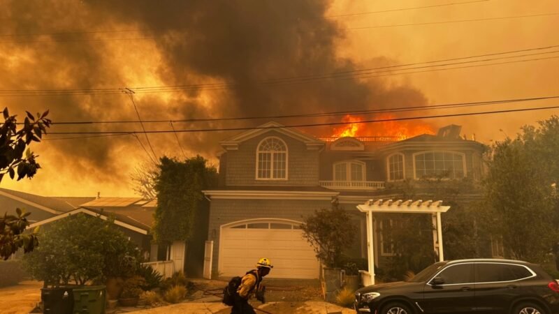 El incendio de Los Ángeles Hill causa gran destrucción, según el gobernador de California