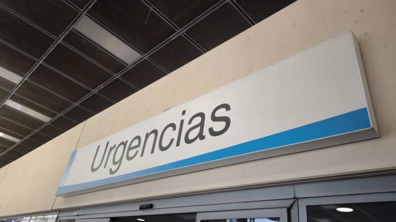 Hombre trasladado al hospital de San Pedro por quemaduras en incendio en almacén.