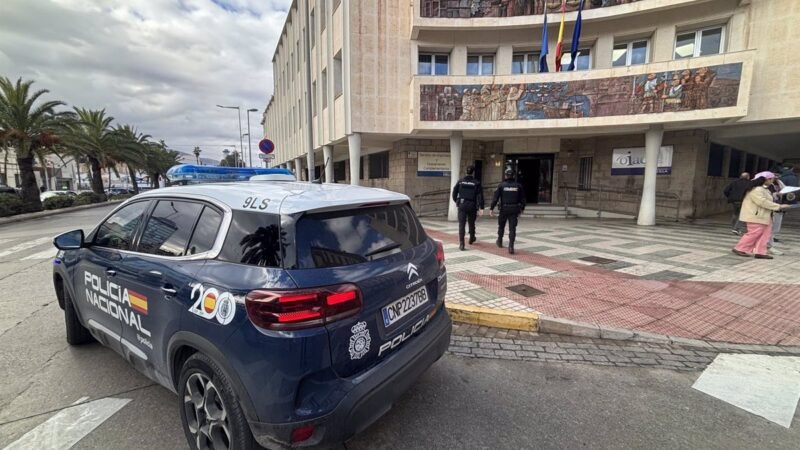 Red desmantelada de falsificación de contratos en Melilla para obtener beneficios