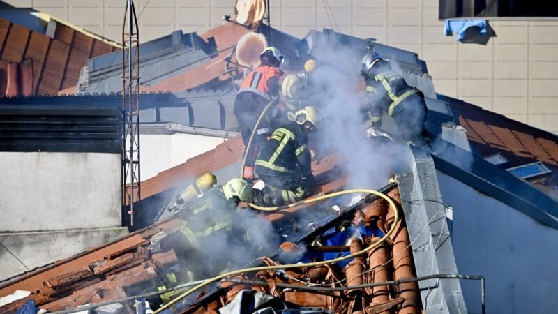 Incendio en piso de Santander deja dos muertos y dos heridos