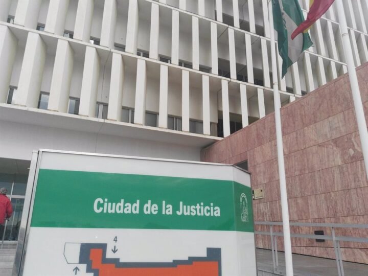 Padre en prisión por abusar de su hija menor que lo denunció en una nota.