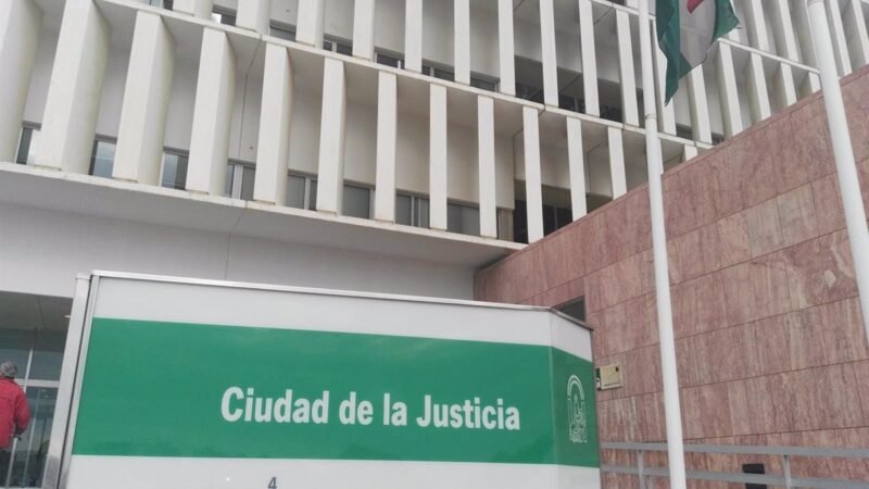 Padre en prisión por abusar de su hija menor que lo denunció en una nota.