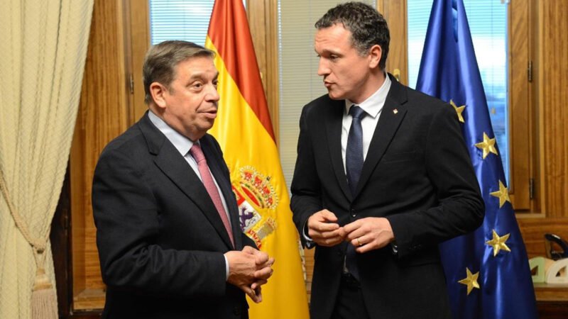 Reunión de Planas con consellera de la Generalitat sobre regadío en Cataluña