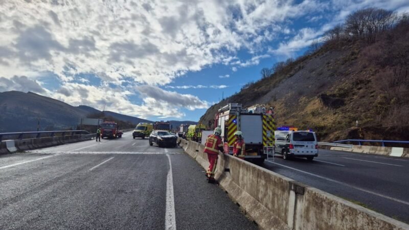 Accidente múltiple en A-67 deja un muerto y siete heridos, uno en estado grave