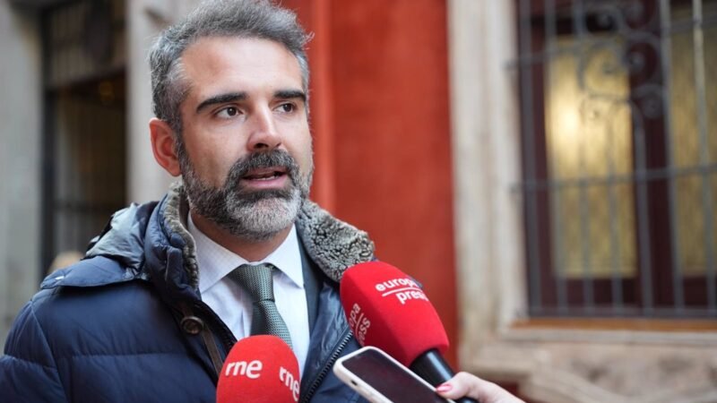 Andalucía pedirá al Gobierno apoyo para el arrastre en reunión el 15 de enero.