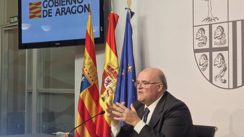 Aragón busca reducir la burocracia en educación con nueva estrategia.