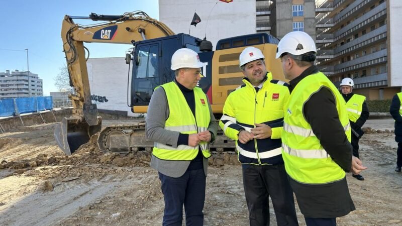 Avance en construcción de 249 viviendas para familias vulnerables en Móstoles, Madrid.