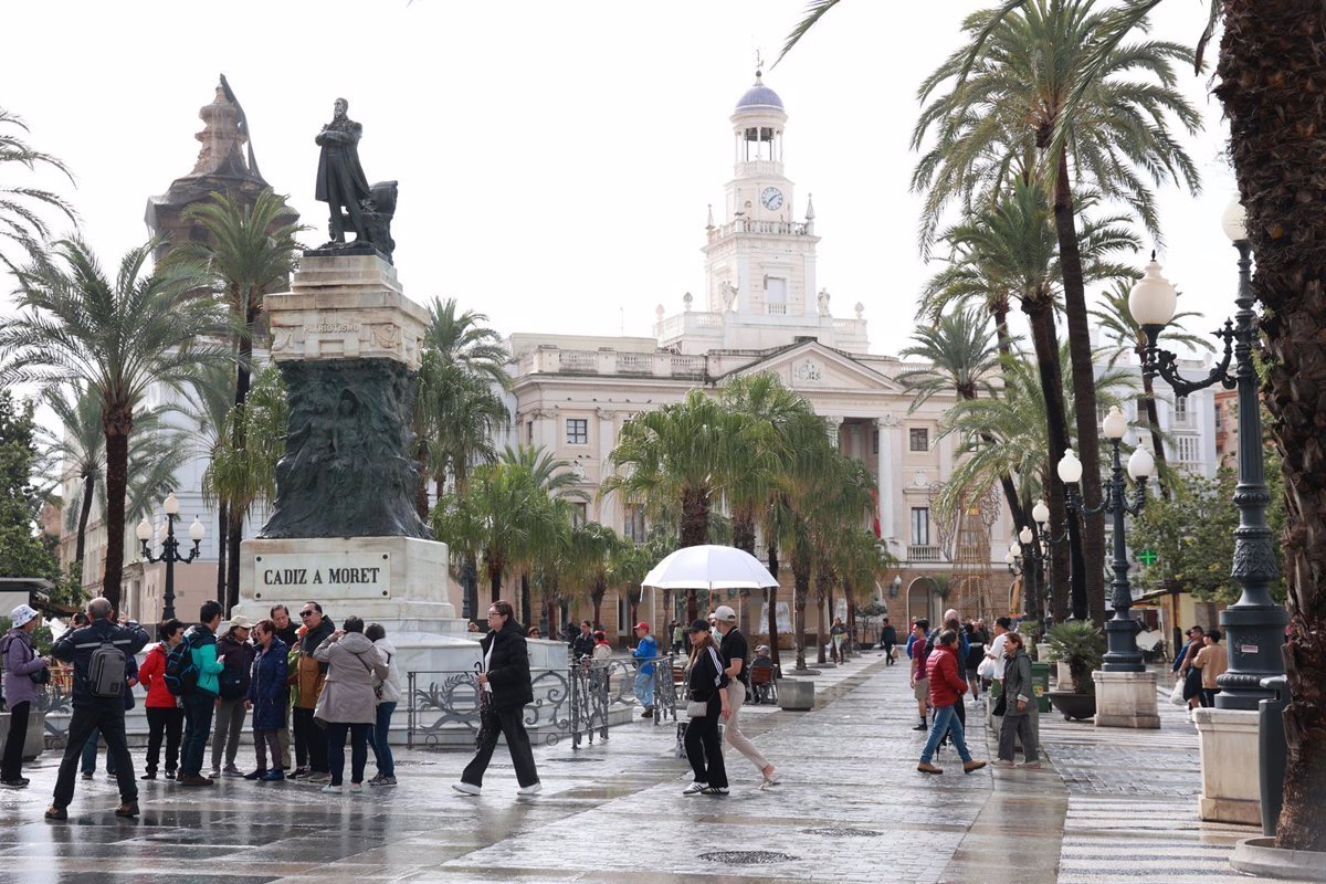 Avisos amarillos por lluvias y tormentas en Cádiz y Sevilla por la tormenta Garoé