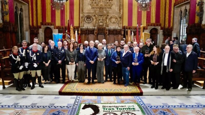 Barcelona celebra el Bicentenario dels Tres Tombs con actividades todo el año