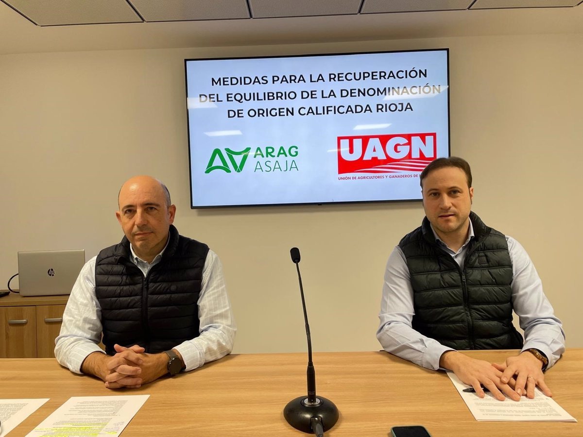 Convenio de ARAG-ASAJA y UAGN para recuperar rentabilidad viticultores de Rioja