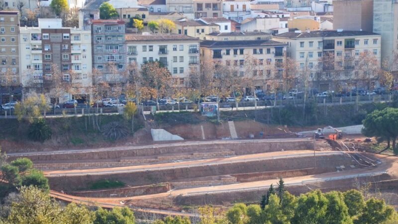 Críticas ecologistas al impacto de las obras en Parque del Príncipe, Cáceres